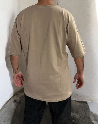 Remera Oversize 100% Algodon Peinado Cuello Rib Premium