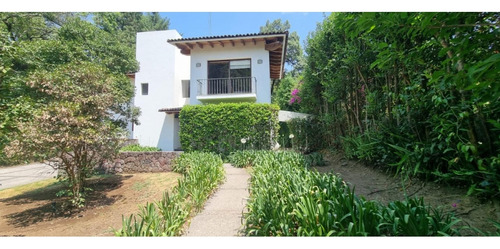 Gran Ubicacion De Esta Casa En Venta Y Renta
