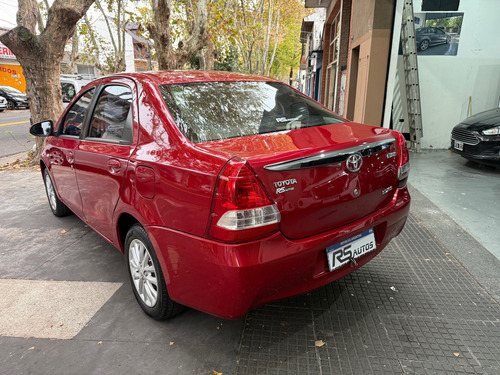 Toyota Etios 1.5 Sedan Xls