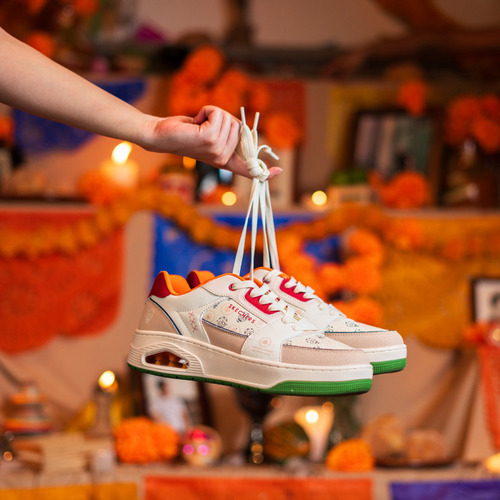 Skechers Uno - Calavera Mujer