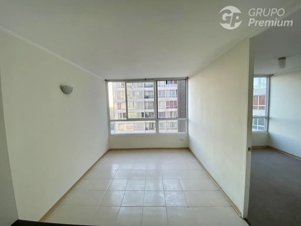 Imagen 4 de 12 de Departamento En Venta De 1d-1b En Santiago Centro