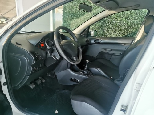 Peugeot 207 Active 1.4 2012