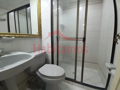 Apartamento En Arriendo En Medellín - Los Conquistadores Cod 68306