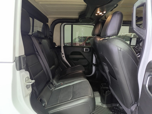 2021 Jeep Gladiator 4pts 4x4