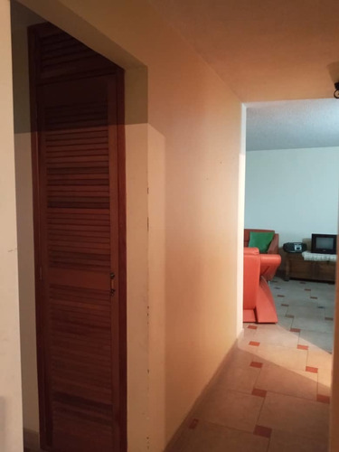 Imagen 12 de 14 de Apartamento Planta Baja Residencias La Quinta Terraza 9 Los Teques
