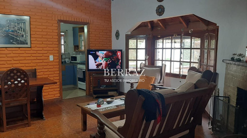 Casa Venta De 4 Ambientes En De Vicenzo Chico Lote De 655 M2