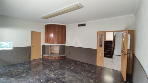 Imagen 7 de 30 de Casa En Renta De 3 Plantas Ideal Para Oficinas En Colonia Re
