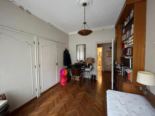 Imagen 13 de 15 de Venta Apartamento Centro 4 Dormitorios, Servicio Doble Y Garaje