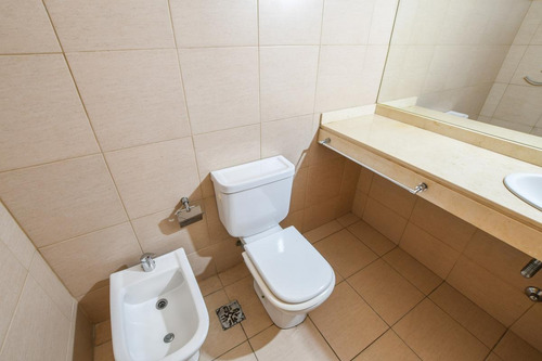 Imagen 17 de 19 de Departamento De 1 Dormitorio En Venta A Una Cuadra Del Rio Centro
