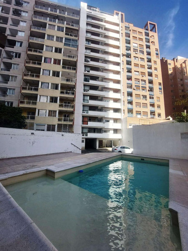 Venta Bº Nueva Cba: Depto De 2 Dor. - Piso Alto C/cochera Descubierta -amenities !!