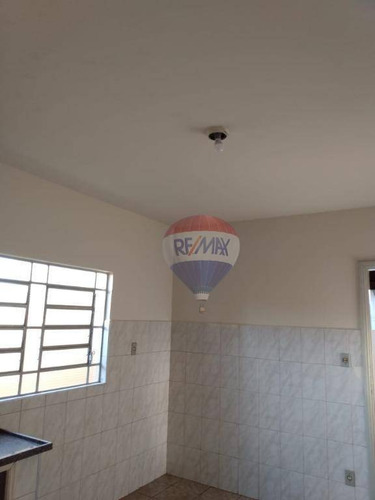 Casa Com 1 Dormitório Para Alugar Por R$ 700,00/mês - Vila Maria - Botucatu/sp - Ca0744