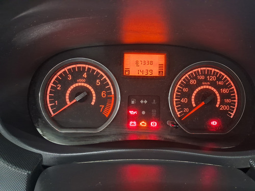 Renault Logan 1.6 Expression Hi-torque 4p