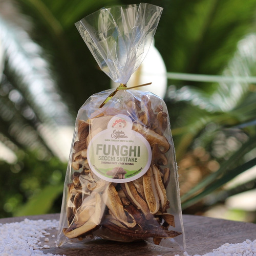 Imagem 2 de 10 de Kit 3 Funghi Secchi Shiitake Shimeji Salmão Desidratado Seco