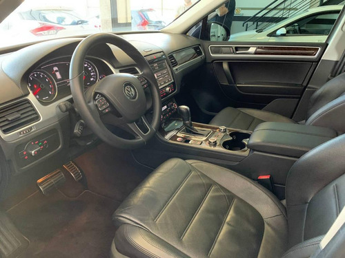 Imagem 11 de 15 de Volkswagen Touareg 4.2 V8