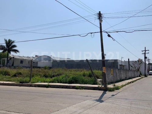 Terreno En Renta Colonia Francisco Javier Mina, Tampico.