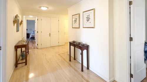 Inserto En Parque Privado. Un Sueño, 4 Dorm, 2 Estac Metro