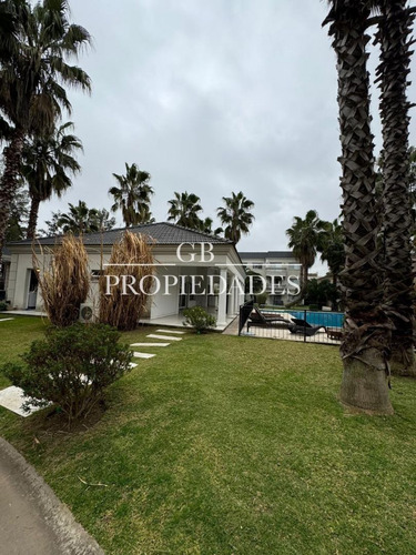 Venta De Departamento 2 Ambientes En Palmas Del Sol, Pilar