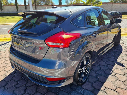 Ford Focus 2015 2.0 St Mt