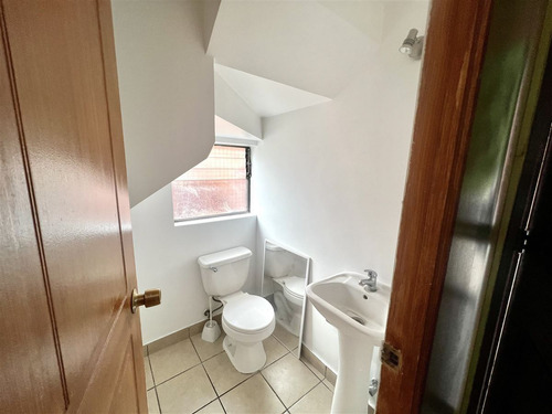 Casa En Venta De 4 D 3b, Jardin, Terraza Ciudad De Los Valle