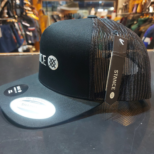 Gorra Stance Icon Trucker Cap Negro Unico Lisa