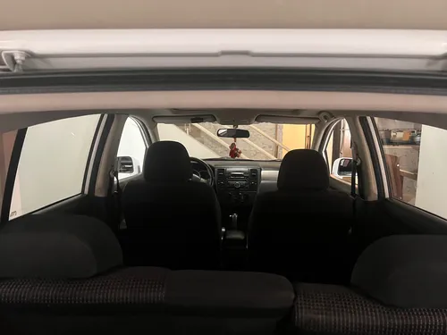 Nissan Tiida 1.8 Premium