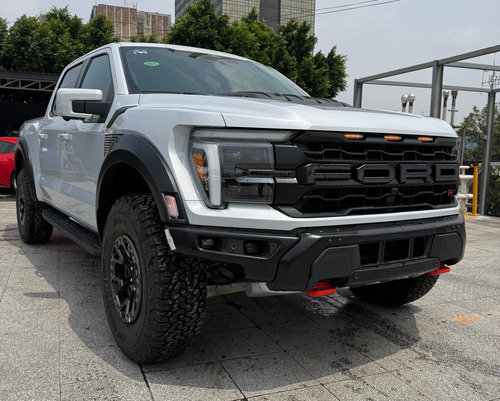 Ford Lobo Raptor 5.2 V8 R 4Wd At