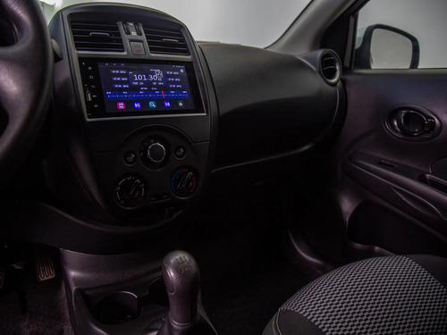 Nissan Versa 1.6 Sense Mt Versa