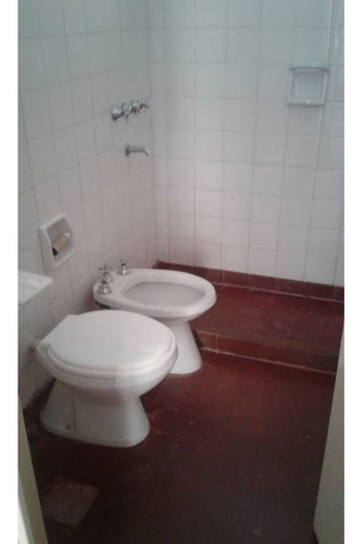 Imagen 8 de 10 de Oportunidad Inversor - Amplio Con Terraza Y Coc- Sep.