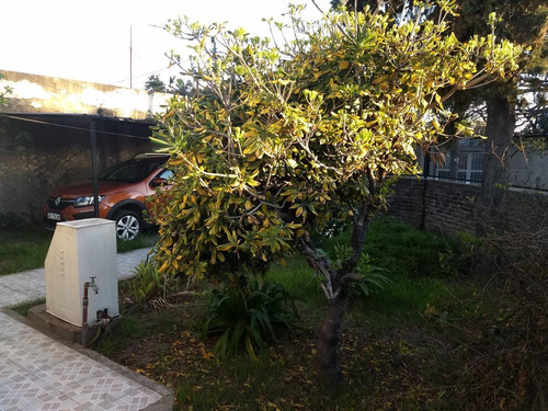 Imagen 10 de 11 de Casa - Isidro Casanova