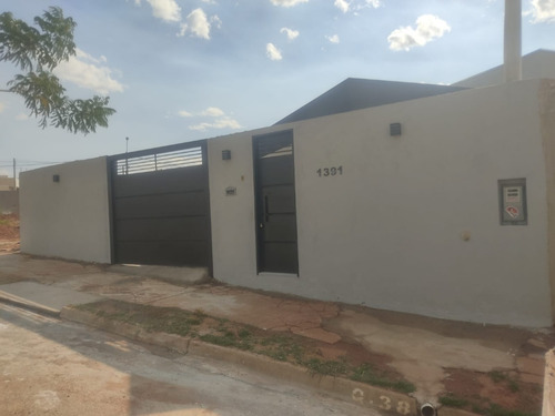 Casa Nova A 25 Minutos De São José Do Rio Preto, Aceito Veículo E/ou Financiamento Na Negociação.