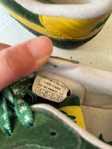 Imagen 6 de 7 de Zapatillas Nike Cortez Verdes Gamuza Us 7.5 Poco Uso
