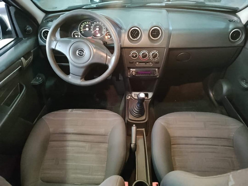 Imagem 8 de 13 de Chevrolet Prisma 2011 1.4 Maxx Econoflex 4p