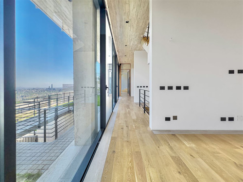 Nueva, En Condominio: Santa María De Manquehue