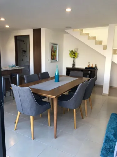 Preciosa Casa Tipo Duplex En Altos Juriquilla, 149 M2, De Super Lujo !!