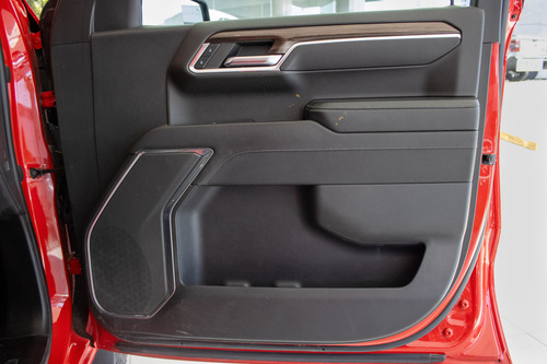 Chevrolet Cheyenne 5.3 Doble Cab Rst 4X4 At