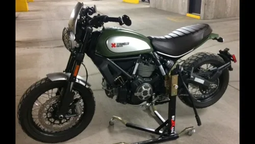 Ducati Scrambler 800 Urban Enduro - 2016 -con Modificaciones
