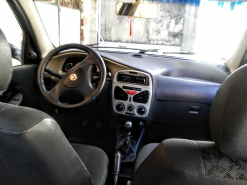 Fiat Siena 2009 1.0 Fire Celebration Flex 4p