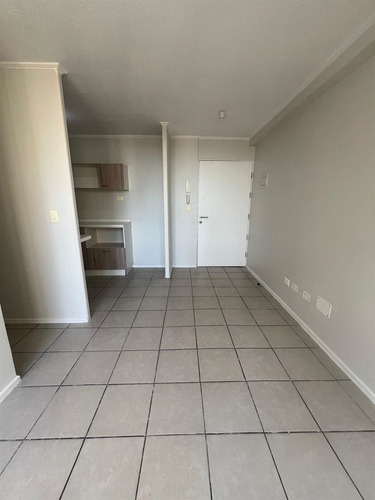 Departamento En Arriendo De 2 Dorm. En Quinta Normal