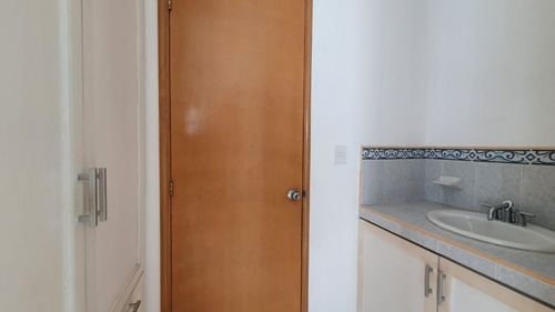 Imagen 10 de 24 de Casa Cerca De Bancarios Excelente Ubicación