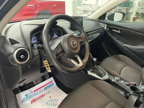Mazda 2 1.5 Touring