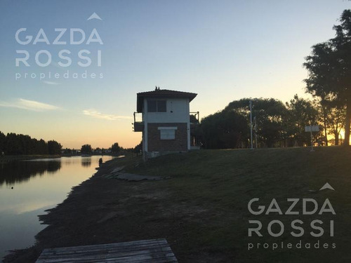 Imagen 7 de 7 de Excelente Lote De Grandes Dimensiones, Inmejorable, A La Venta En Malibú, Canning