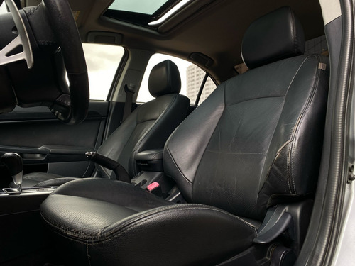 Mitsubishi Lancer 2.0 4p