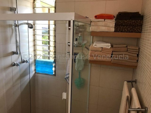 Imagen 12 de 21 de Apartamento En Venta En Urbanizacion Miranda 21-20572 Angela Sánchez 04141417214