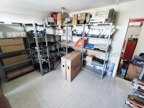 Imagen 20 de 30 de ¿? !! Ajlópez !! Local A Pie De En Venta Centro Barquisimeto Lara, Código Rah 22-28244 $ 42000 1 Baños 46 M²