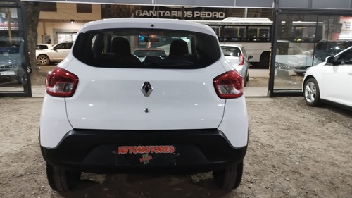 Imagen 11 de 16 de Renault Kwid 1.0 Life