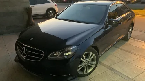 Mercedes-Benz Clase E E200 avantgard 4 cil turbo