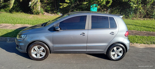 Volkswagen Fox 1.6 16v Msi Highline Total Flex I-motion 5p