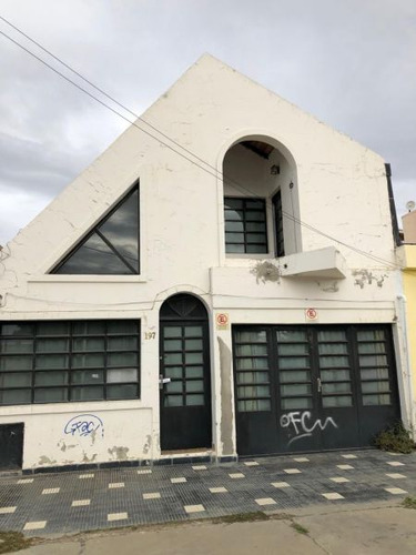 Venta De Duplex Y Casa En Céntro Caleta Olivia