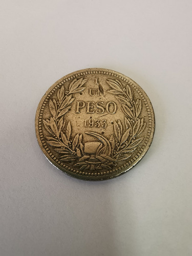 Moneda Chilena Grande 1 Peso 1933.  Buen Estado