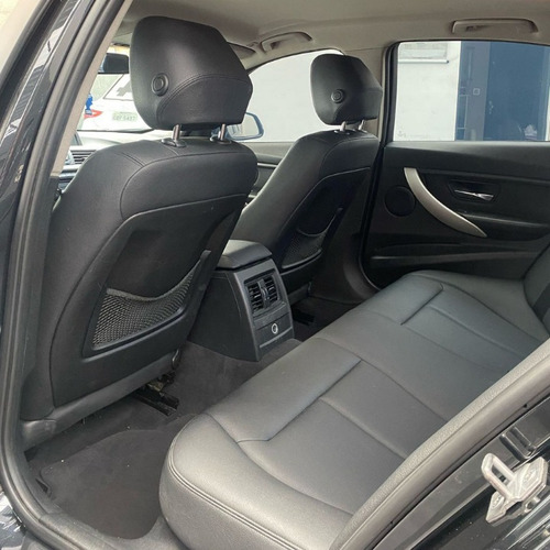BMW 320i 2.0 Aut. 4p